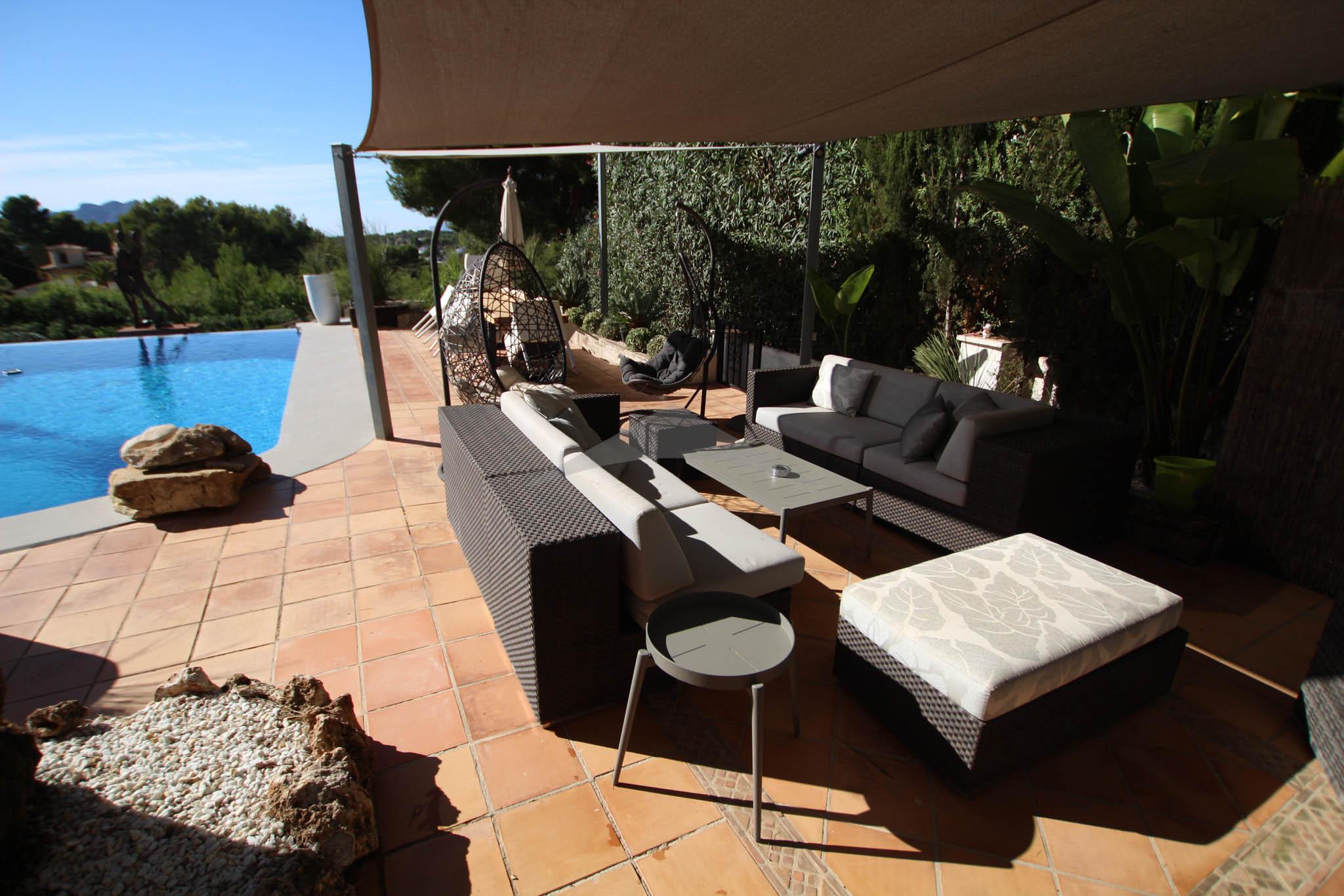 Villa met uitzicht op de golfbaan te koop in Benissa