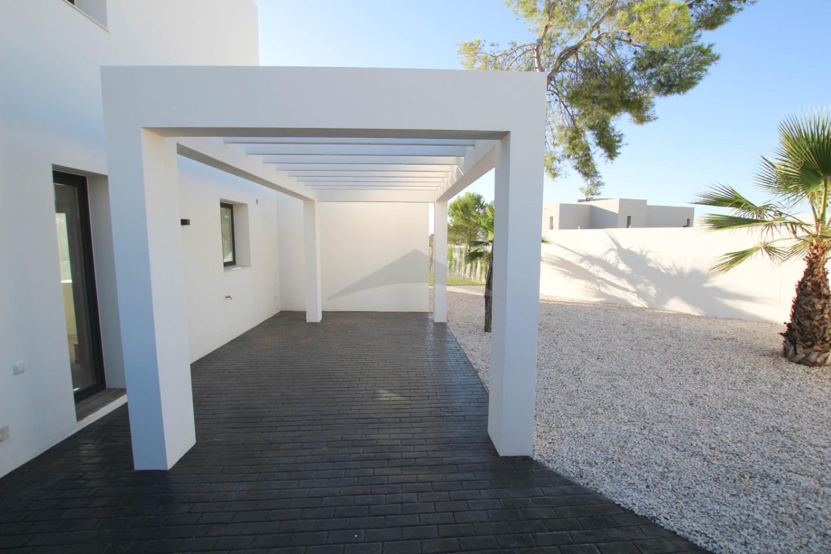 Moderne villa met extra woning met zeezicht in Moraira