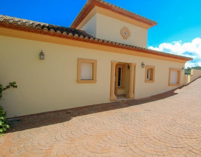 Villa te koop in Moraira