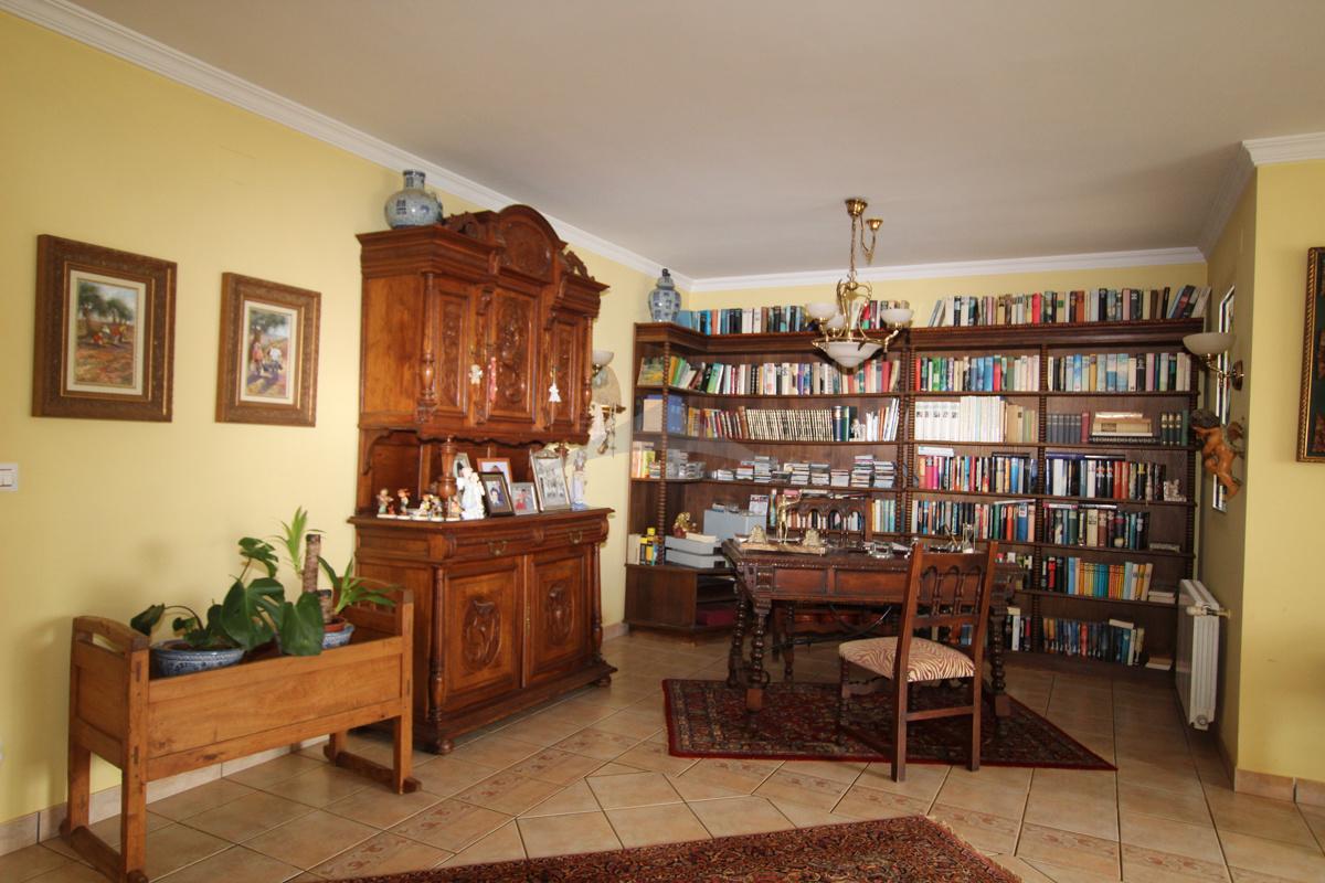 Villa te koop in Lliber